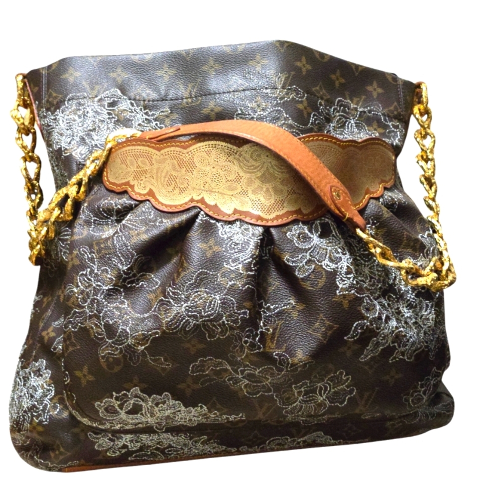 Rare Limited Edition Auth Louis Vuitton Monogram Dentelle Fersen Gold Handbag